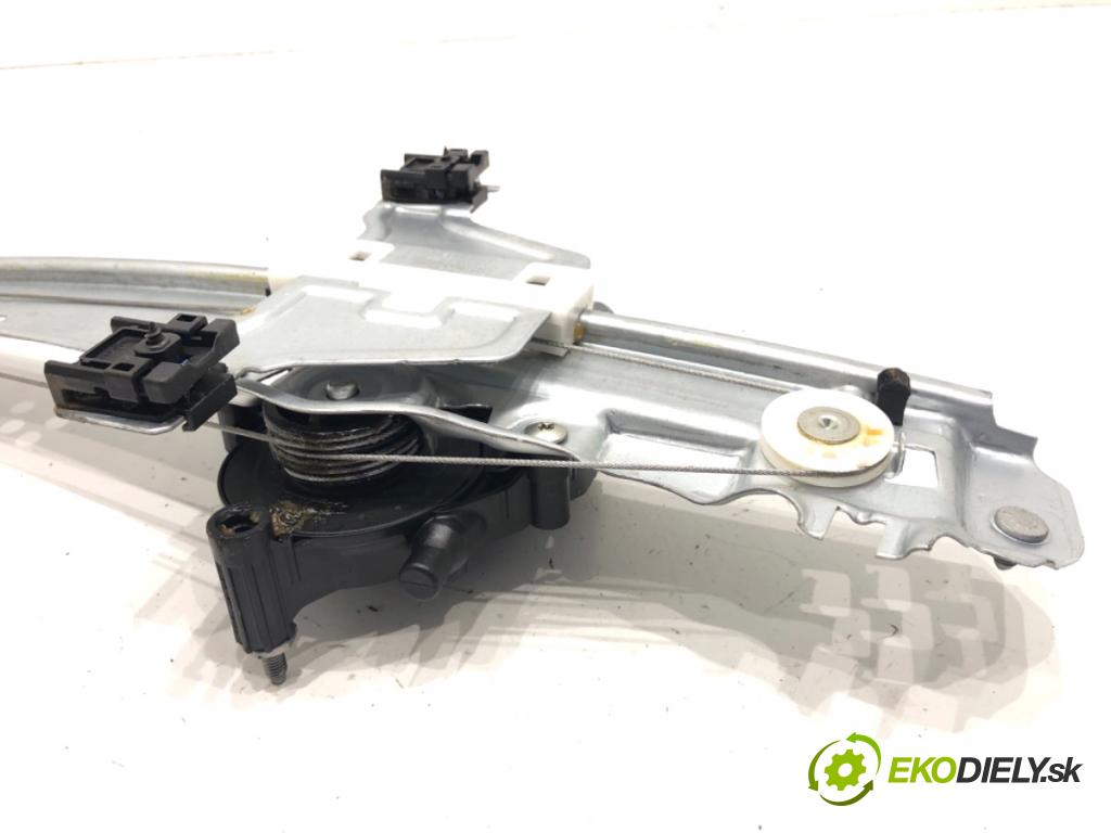CITROEN C3 III liftback 2023 61 kW 1.2 PureTech 82 1199 mechanismus okna pravý zadní část 9837842380
