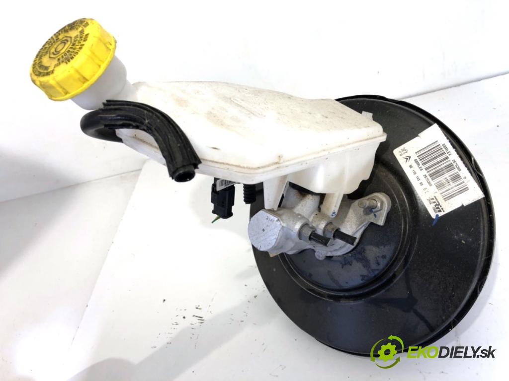 CITROEN C3 III liftback 2023 61 kW 1.2 PureTech 82 1199 Posilovač bŕzd 9811514380