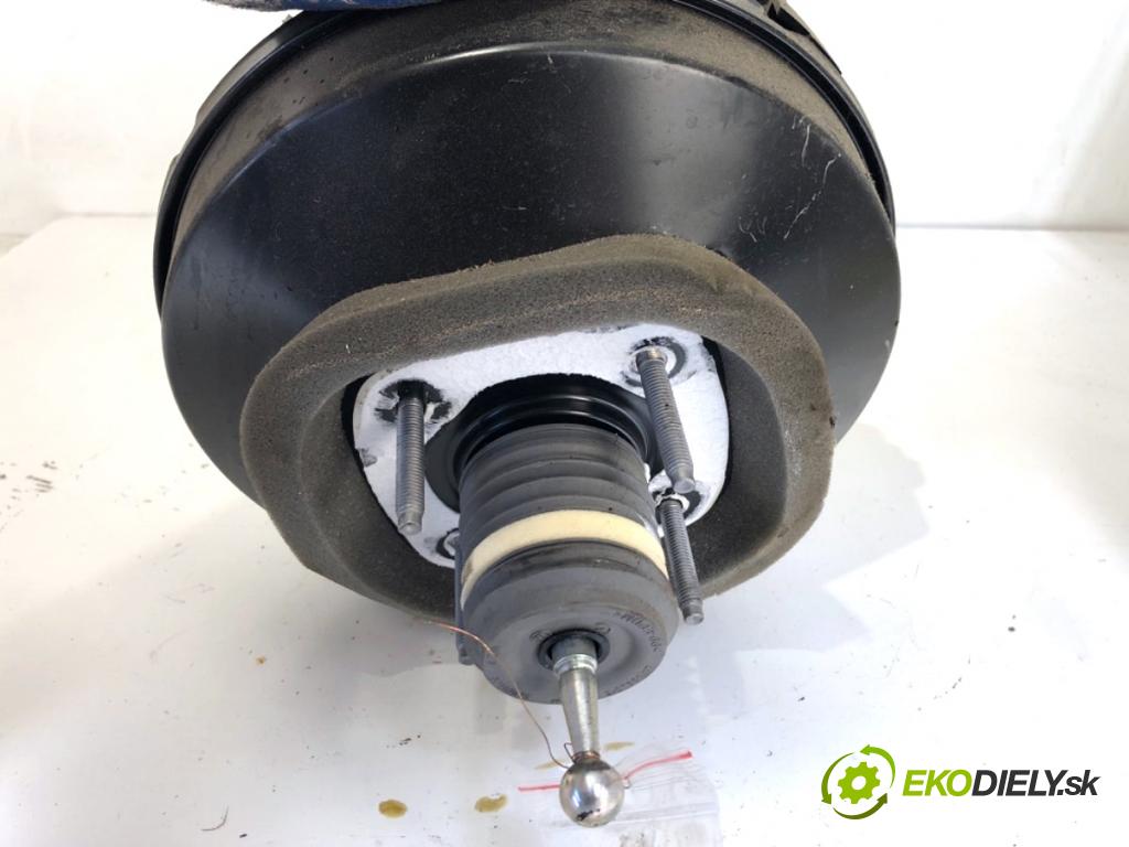 CITROEN C3 III liftback 2023 61 kW 1.2 PureTech 82 1199 Posilovač bŕzd 9811514380