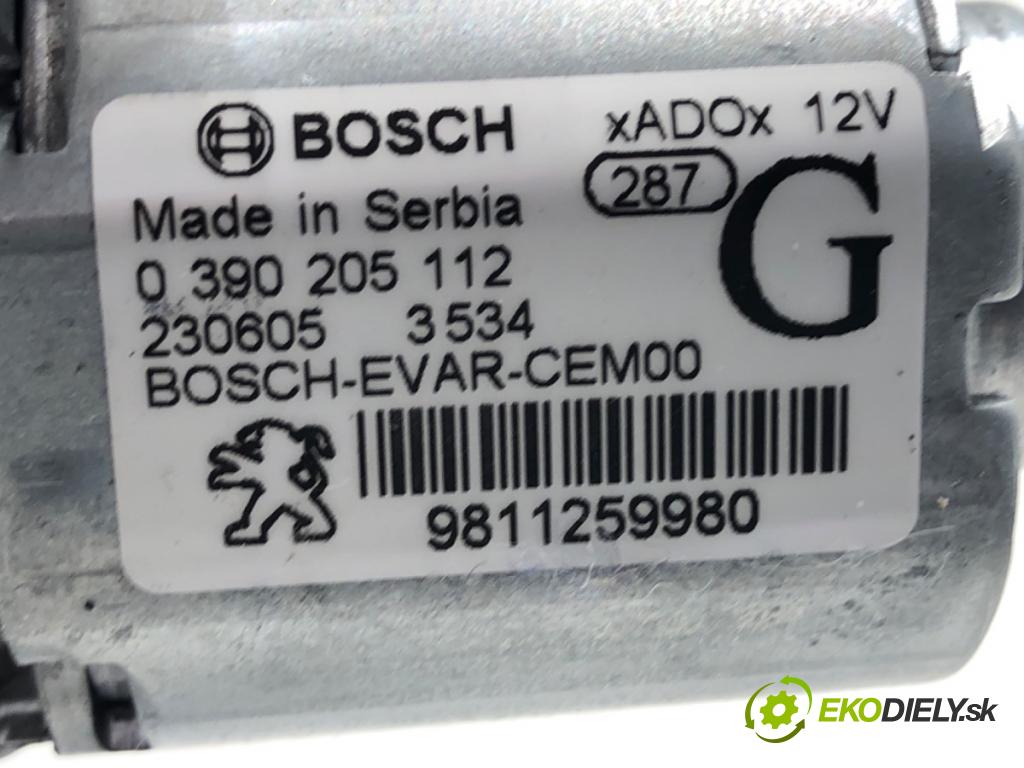 CITROEN C3 III liftback 2023 61 kW 1.2 PureTech 82 1199 motor stěračů zadní část 9811259980