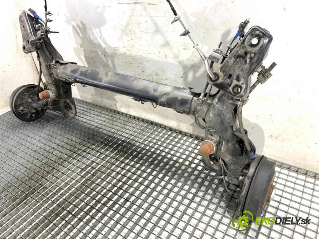CITROEN C3 III liftback 2023 61 kW 1.2 PureTech 82 1199 výztuha zadní část