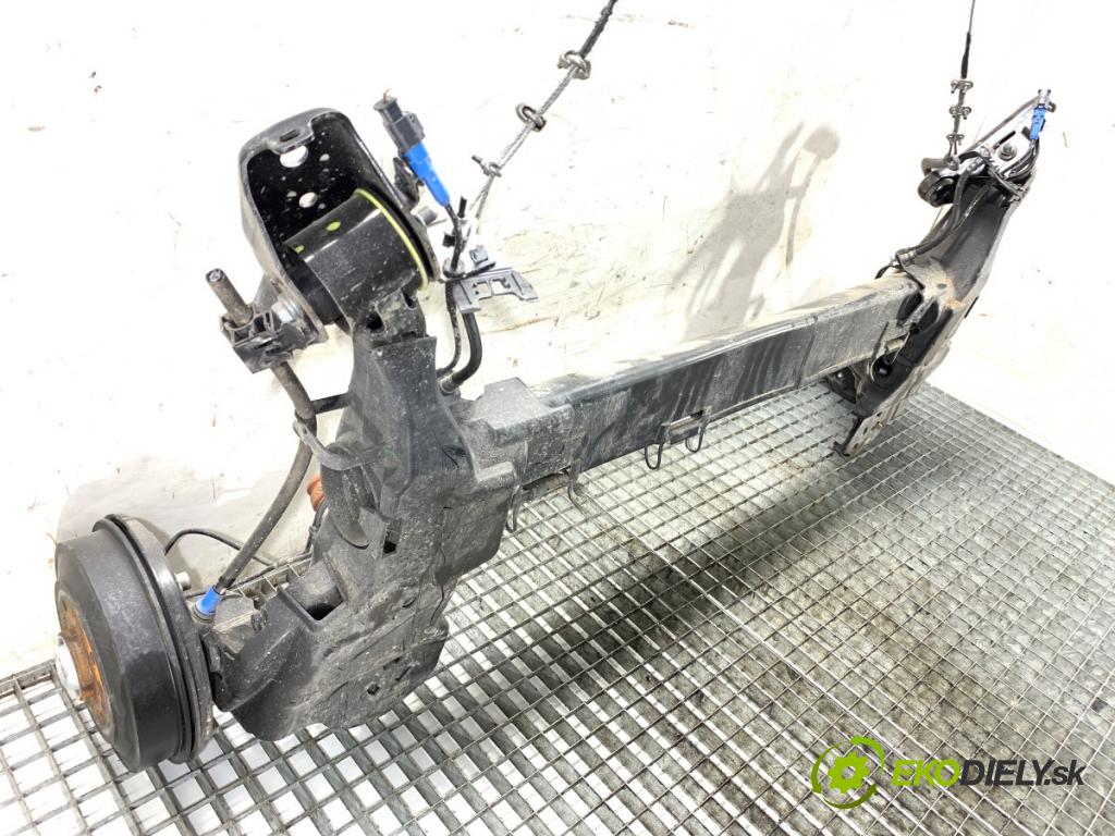 CITROEN C3 III liftback 2023 61 kW 1.2 PureTech 82 1199 výztuha zadní část