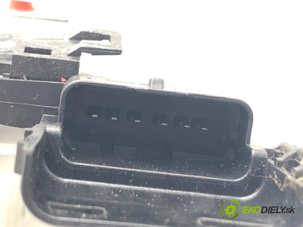 CITROEN C3 III liftback 2023 61 kW 1.2 PureTech 82 1199 zámok dveře levý zadní část PSA123985
