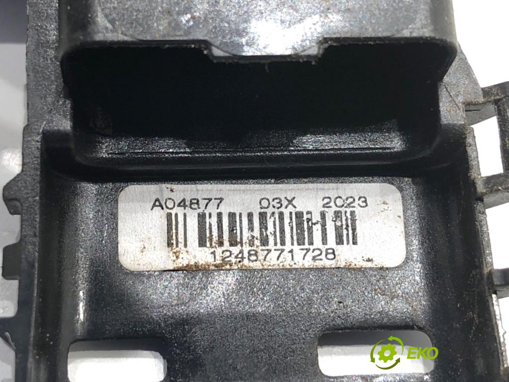 CITROEN C3 III liftback 2023 61 kW 1.2 PureTech 82 1199 zámok dveře pravý zadní část PSA123984