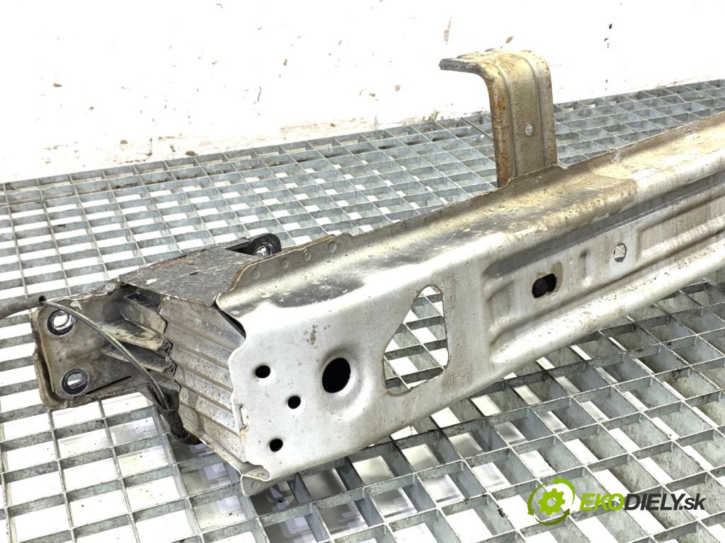 FIAT PANDA III liftback 2012 51 kW 1.2 (312PXA1A) 1242 výztuha nárazníka zadní část  (Výztuhy zadní)