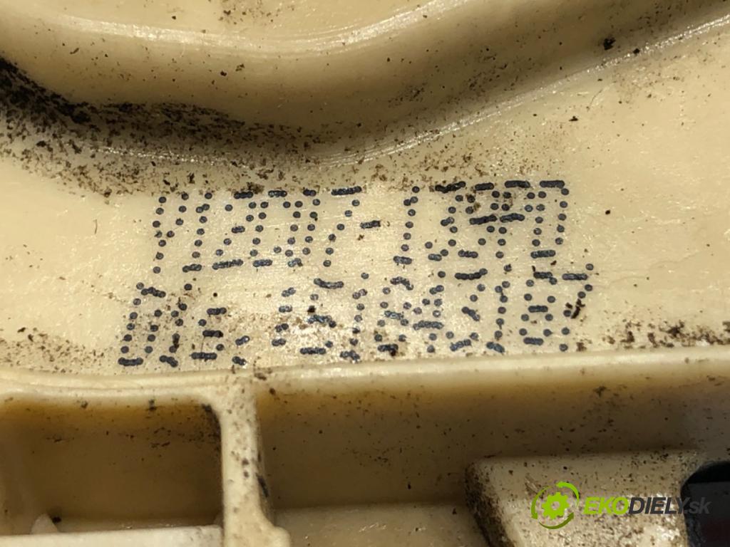 FIAT PANDA III liftback 2012 51 kW 1.2 (312PXA1A) 1242 zámok dveře pravý zadní část 51843187