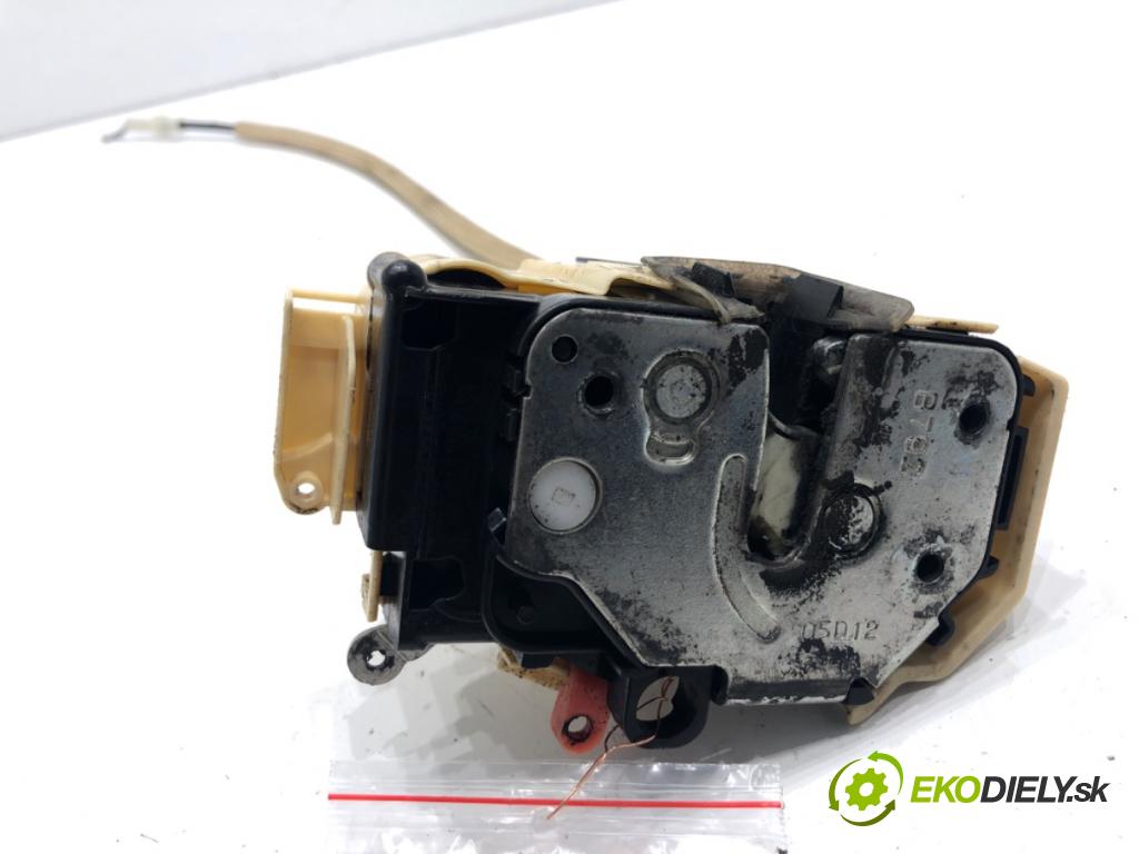 FIAT PANDA III liftback 2012 51 kW 1.2 (312PXA1A) 1242 zámok dveře pravý přední část 51846546