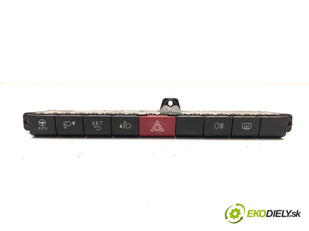 FIAT PANDA III liftback 2012 51 kW 1.2 (312PXA1A) 1242 Spínač svetiel výstražných (núdzových) 735544412 (Prepínacie páčky pod volantom)