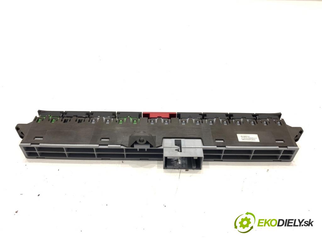 FIAT PANDA III liftback 2012 51 kW 1.2 (312PXA1A) 1242 Spínač svetiel výstražných (núdzových) 735544412 (Prepínacie páčky pod volantom)