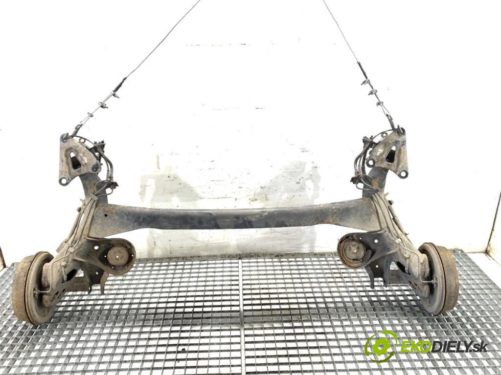 FIAT PANDA III liftback 2012 51 kW 1.2 (312PXA1A) 1242 výztuha zadní část