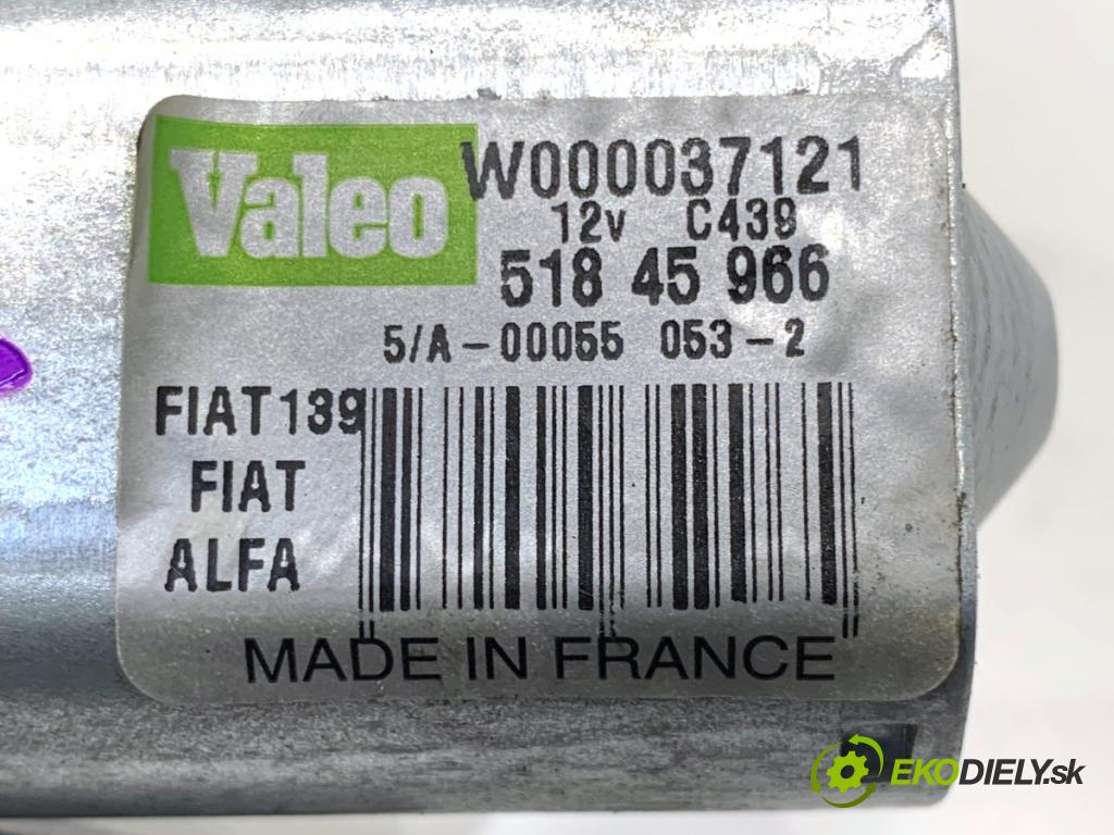 FIAT PANDA III liftback 2012 51 kW 1.2 (312PXA1A) 1242 motor stěračů zadní část 51845966