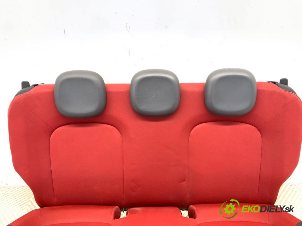 FIAT PANDA III liftback 2012 51 kW 1.2 (312PXA1A) 1242 Sedadlo druhý rad