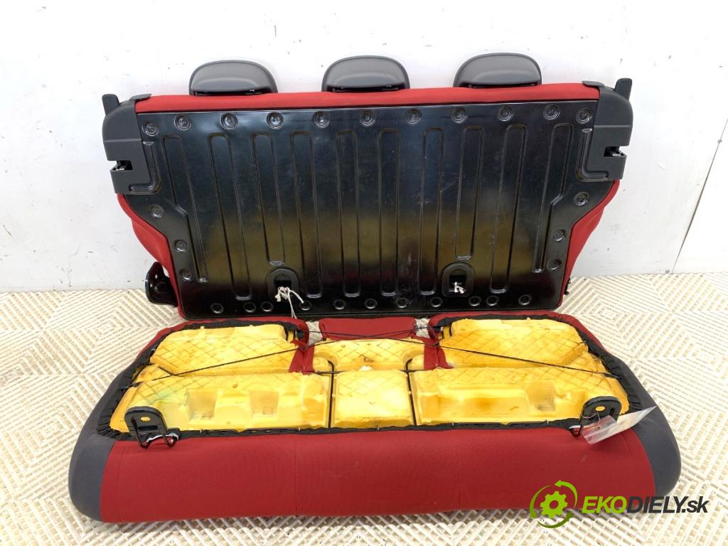 FIAT PANDA III liftback 2012 51 kW 1.2 (312PXA1A) 1242 Sedadlo druhý rad