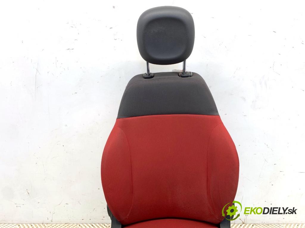 FIAT PANDA III liftback 2012 51 kW 1.2 (312PXA1A) 1242 Sedadlo ľavy predný
