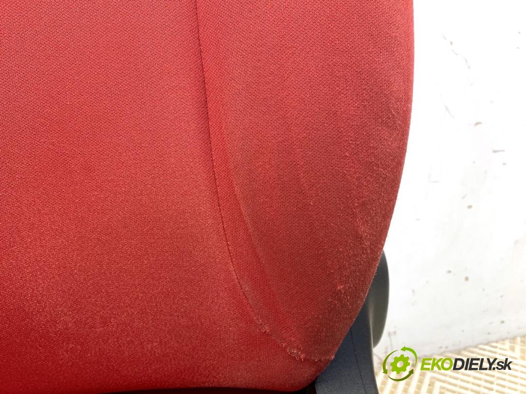 FIAT PANDA III liftback 2012 51 kW 1.2 (312PXA1A) 1242 Sedadlo ľavy predný