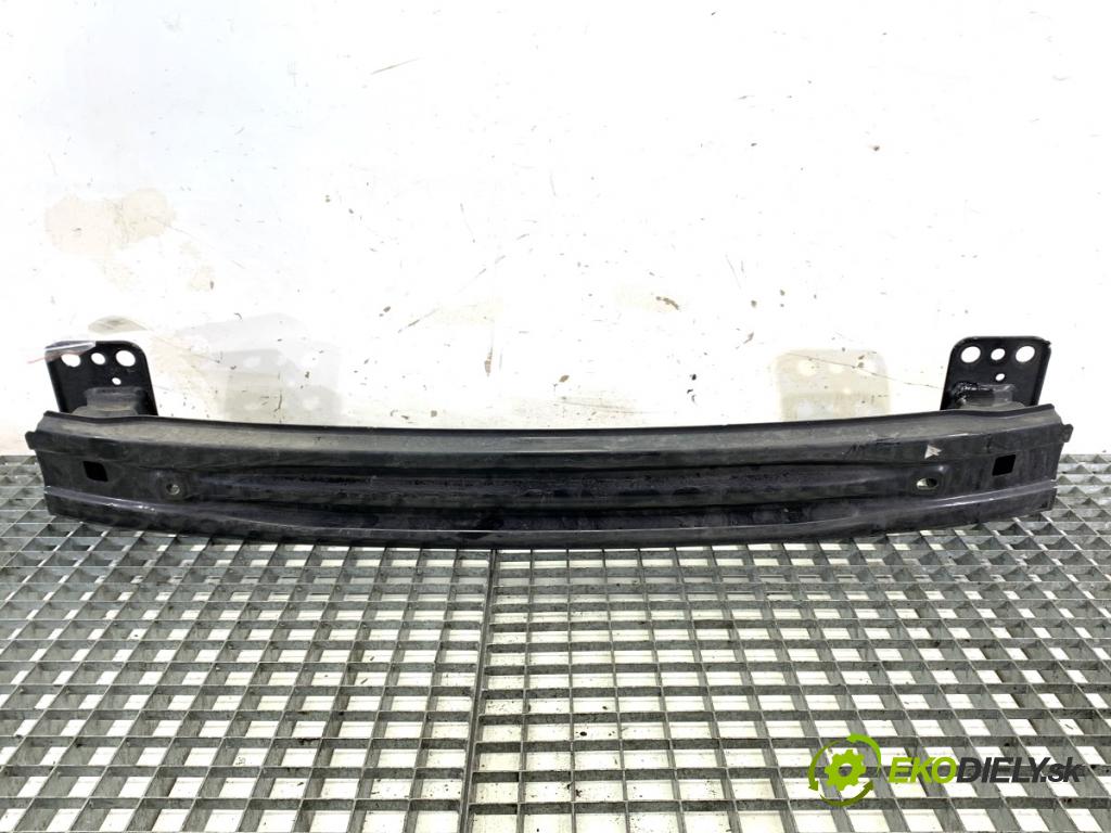 FIAT PANDA III liftback 2012 51 kW 1.2 (312PXA1A) 1242 výztuha nárazníka přední část  (Výztuhy přední)