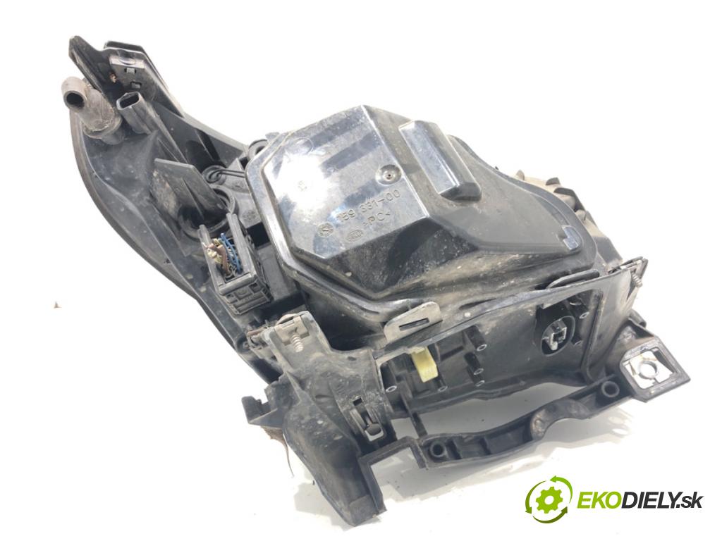 BMW E61 Kombi 2006 160 kW 525 i 2497 světlomet levý přední část XENON