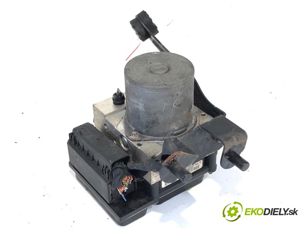 BMW E61 Kombi 2006 160 kW 525 i 2497 Pumpa ABS 6768550 (Pumpa ABS)