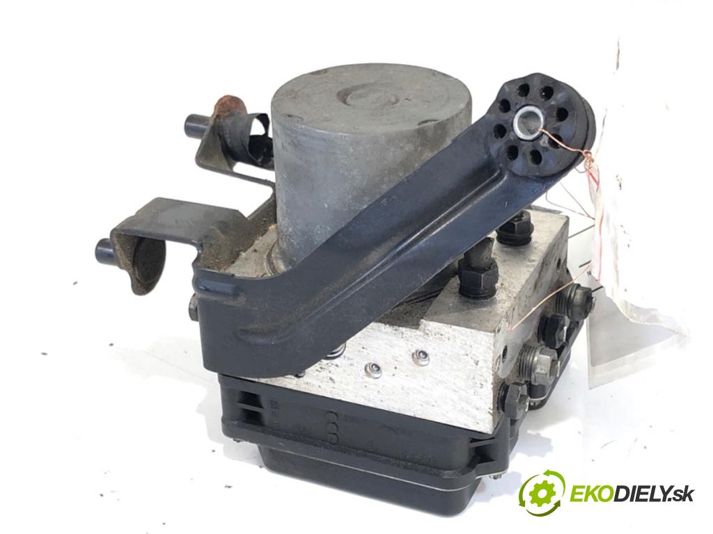BMW E61 Kombi 2006 160 kW 525 i 2497 Pumpa ABS 6768550 (Pumpa ABS)