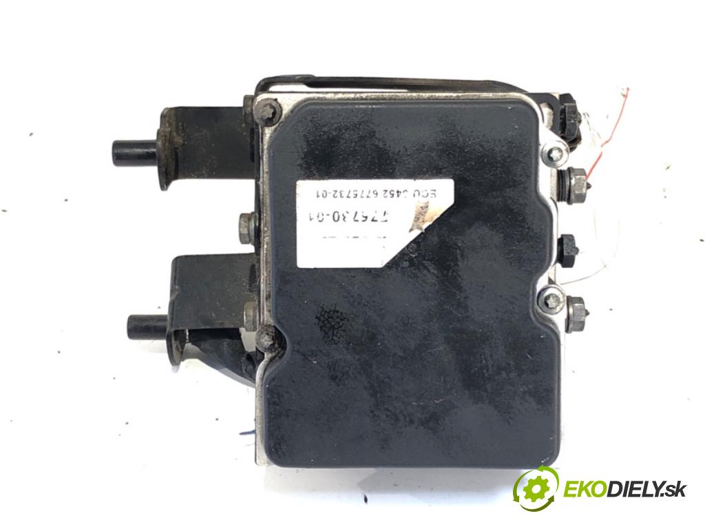BMW E61 Kombi 2006 160 kW 525 i 2497 Pumpa ABS 6768550 (Pumpa ABS)