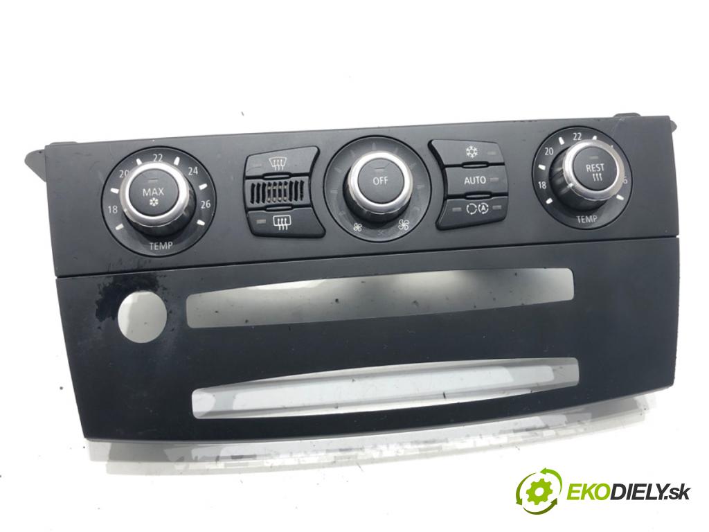 BMW E61 Kombi 2006 160 kW 525 i 2497 Panel ovládania kúrenia 6988504 (Prepínacie páčky pod volantom)