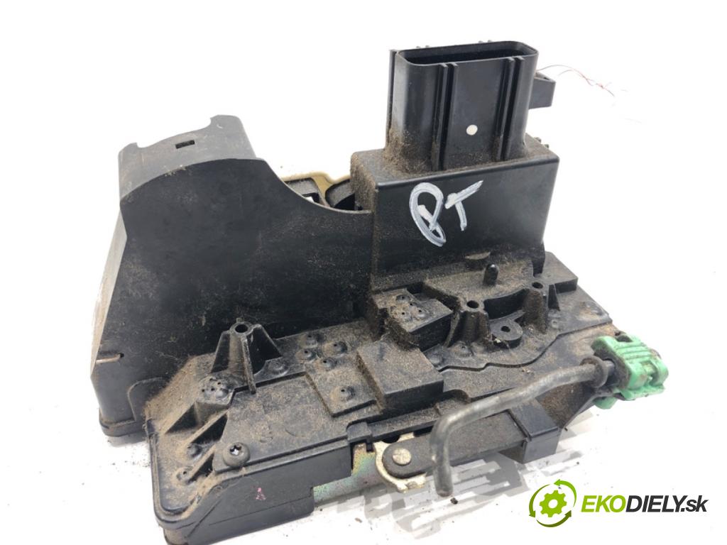 MAZDA TRIBUTE SUV 2001 91 kW 2.0 (EPEW) 1988 zámok dveře pravý zadní část YW4A-5426412-AF