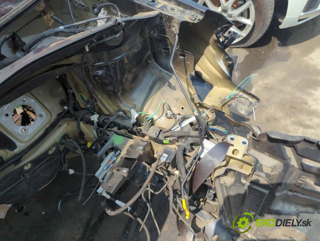 CITROEN C3 III liftback 2023 61 kW 1.2 PureTech 82 1199 KAROSERIA ČTVRŤÁK blatník zadní část levý pravý práh střecha PODŁUŻNICA levý pravý