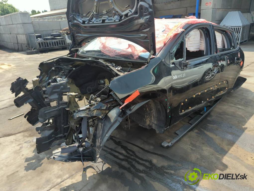 CITROEN C3 III liftback 2023 61 kW 1.2 PureTech 82 1199 KAROSERIA ČTVRŤÁK blatník zadní část levý pravý práh střecha PODŁUŻNICA levý pravý