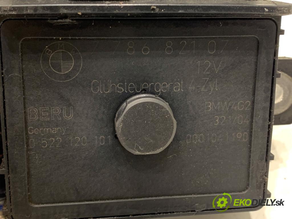 BMW E83 SUV 2004 110 kW 2.0 d 1995 relé sviečok žhavenia 0522120101 78682107 (Relé)