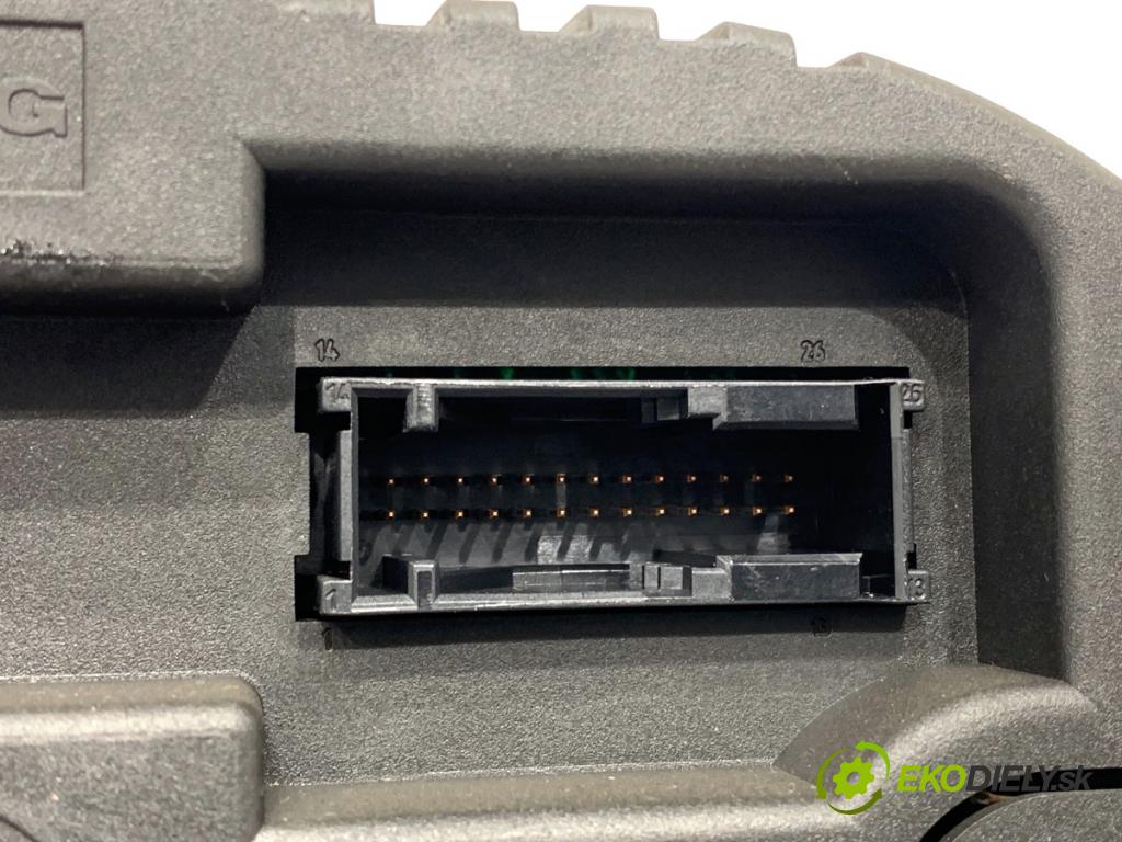 BMW E83 SUV 2004 110 kW 2.0 d 1995 Prístrojovka 3416113 (Prístrojová doska)