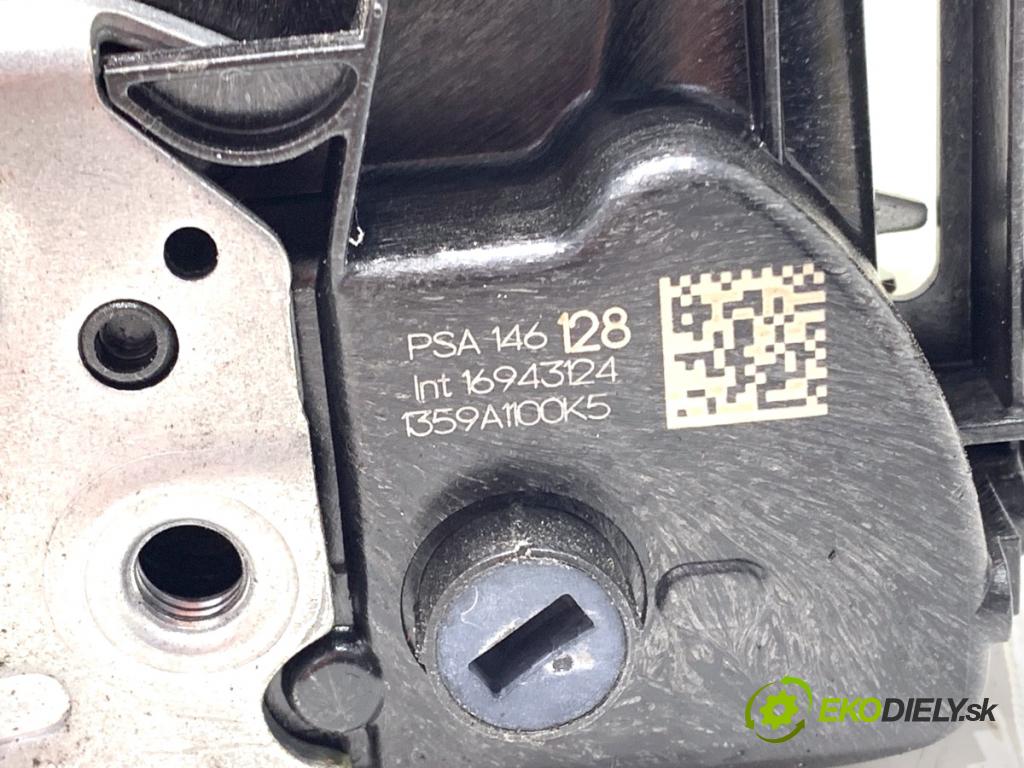 OPEL GRANDLAND SUV 2019 96 kW 1.2 (75) 1199 zámok dveře pravý zadní část PSA146128