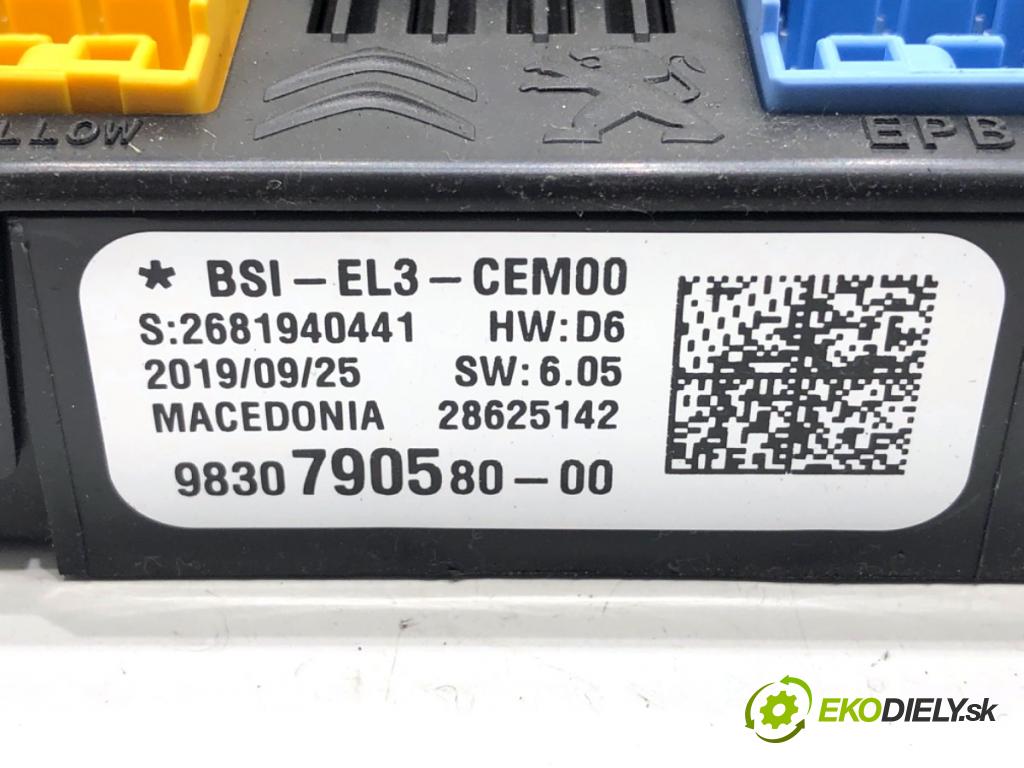 OPEL GRANDLAND SUV 2019 96 kW 1.2 (75) 1199 Modul BSI 9830790580 (Poistková skrinka)