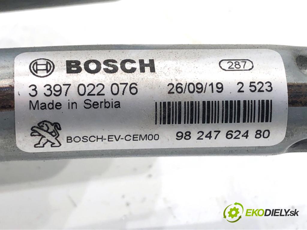 OPEL GRANDLAND SUV 2019 96 kW 1.2 (75) 1199 Mechanizmus stieračov predný 9824762480 (Motorček stieračov predný)