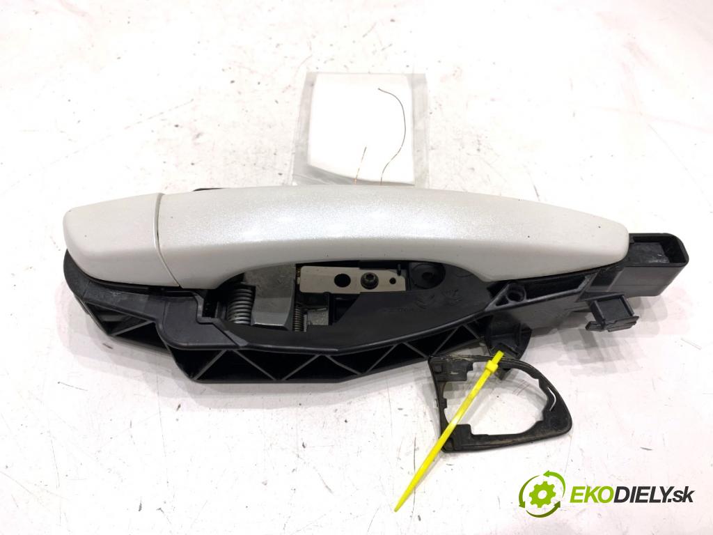 OPEL GRANDLAND SUV 2019 96 kW 1.2 (75) 1199 Kľučka vonkajšia pravy zad 