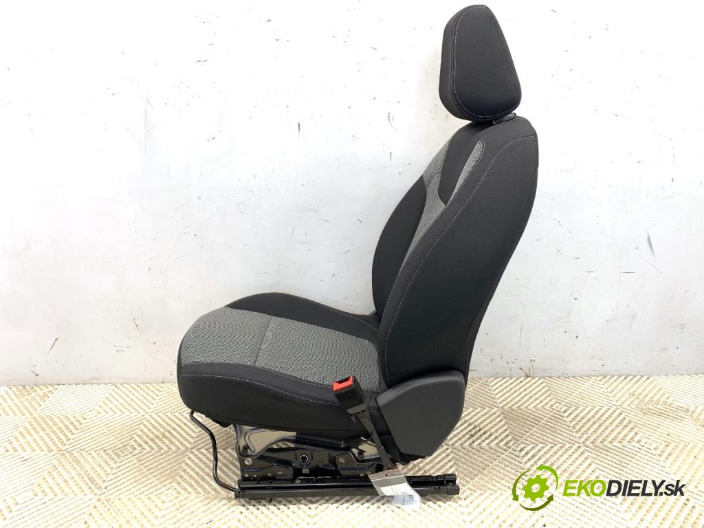 OPEL GRANDLAND SUV 2019 96 kW 1.2 (75) 1199 Sedadlo pravy predný