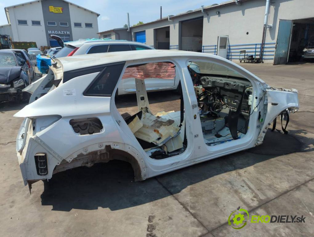 OPEL GRANDLAND SUV 2019 96 kW 1.2 (75) 1199 KAROSERIA ČTVRŤÁK blatník zadní část levý pravý práh střecha PODŁUŻNICA levý pravý 