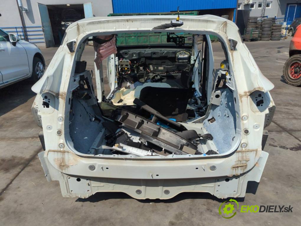 OPEL GRANDLAND SUV 2019 96 kW 1.2 (75) 1199 KAROSERIA ČTVRŤÁK blatník zadní část levý pravý práh střecha PODŁUŻNICA levý pravý