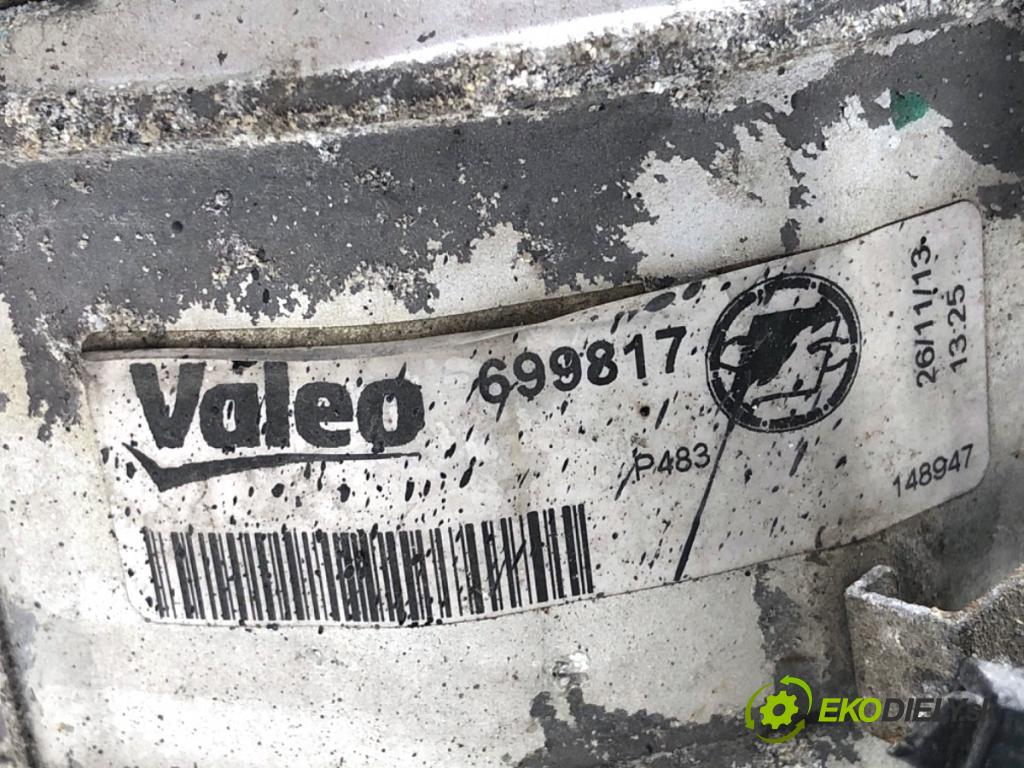 OPEL VECTRA C sedan 2002 90 kW 1.8 16V 1796 Kompresor klimatizácie  (Kompresor klimatizácie)