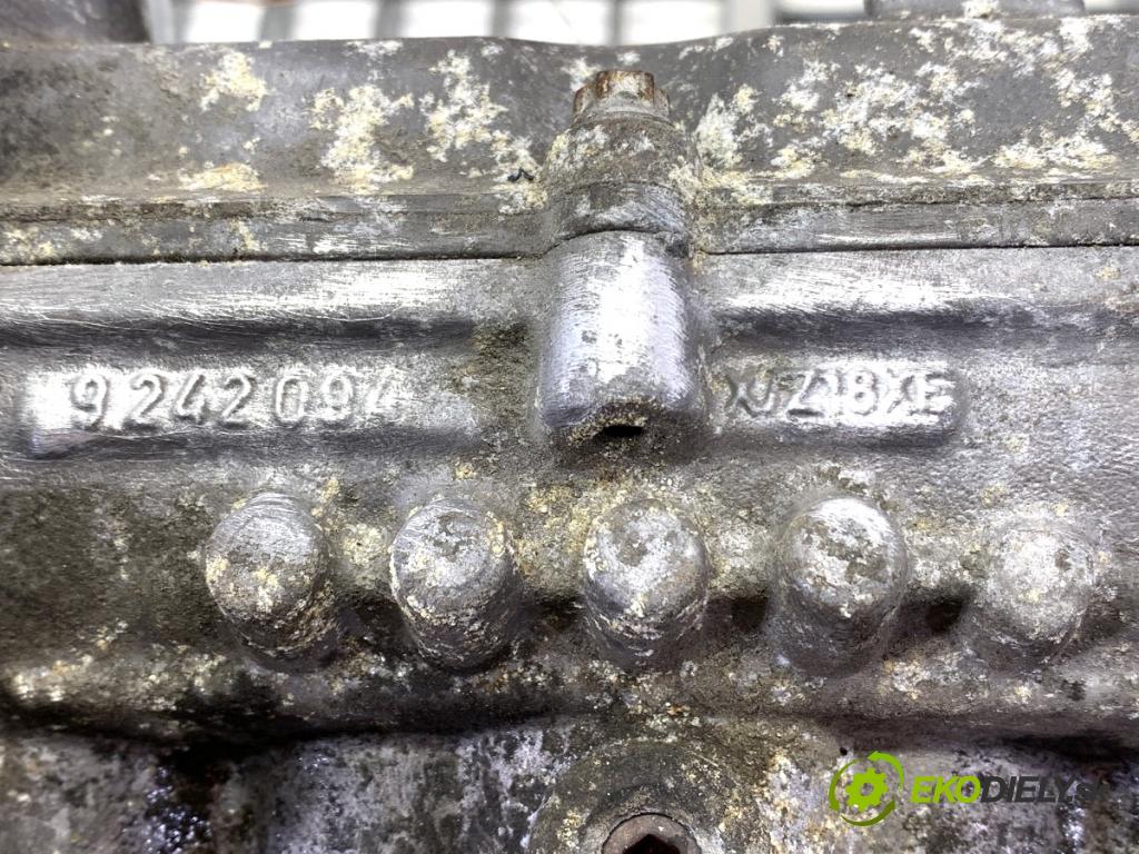 OPEL VECTRA C sedan 2002 90 kW 1.8 16V 1796 Hlava valcov 9242094 (Hlava valcov)