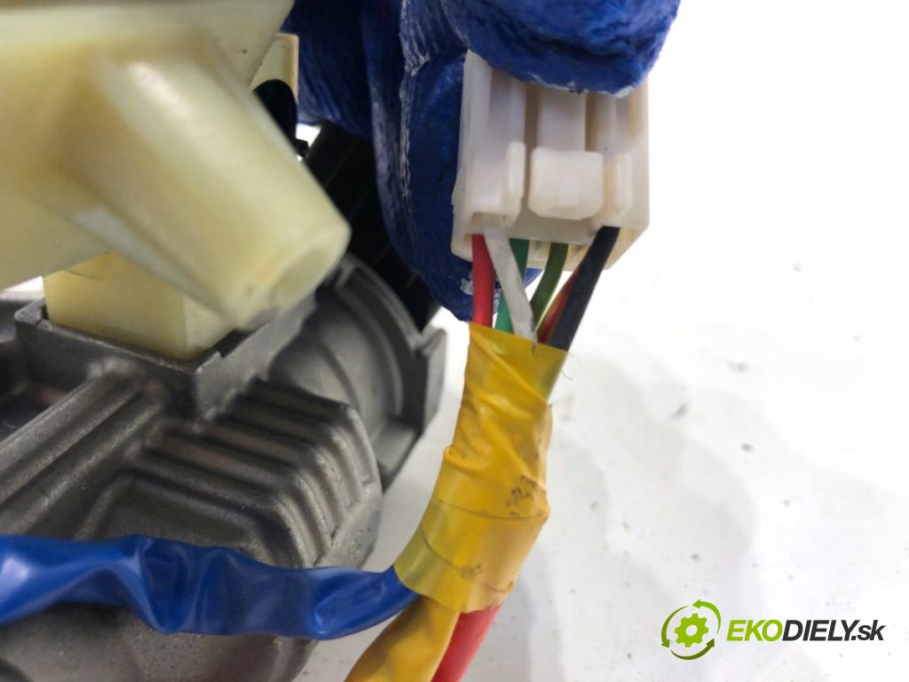 KIA CEED Kombi 2014 94 kW 1.6 CRDi 128 1582 spinačka (Spínacia skrinka)