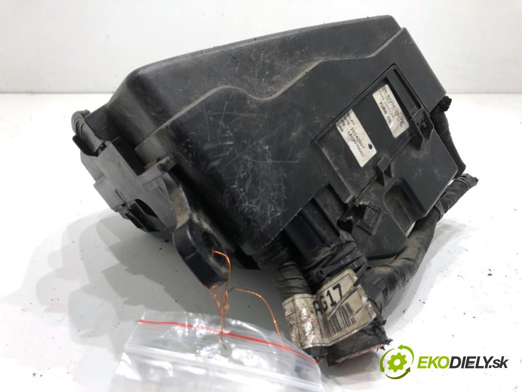 KIA CEED Kombi 2014 94 kW 1.6 CRDi 128 1582 Skrinka poistková 91216-A2073 (Poistková skrinka)