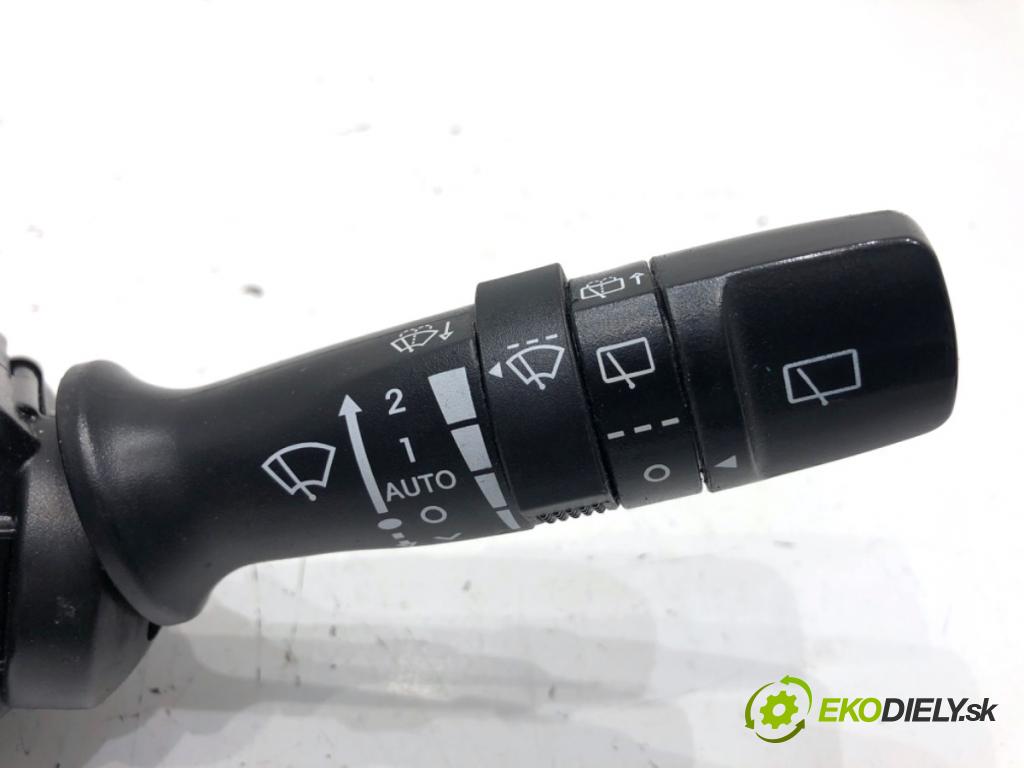 KIA CEED Kombi 2014 94 kW 1.6 CRDi 128 1582 Prepínač kombinovaný 93410-1M631 93420-2Y660 (Prepínacie páčky pod volantom)