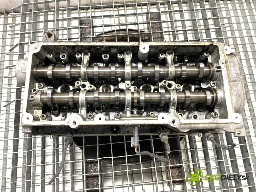 VW GOLF VII liftback 2014 77 kW 1.6 TDI 1598 hlava válců CLH 04L103292F (Hlavy válců)