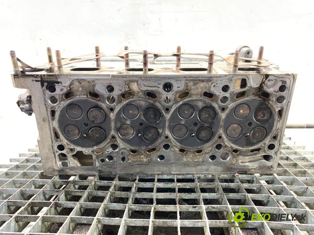 VW GOLF VII liftback 2014 77 kW 1.6 TDI 1598 hlava válců CLH 04L103292F (Hlavy válců)