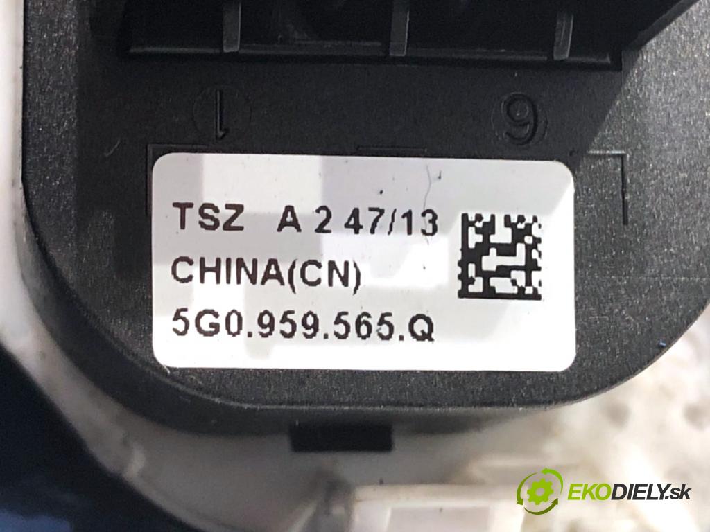VW GOLF VII liftback 2014 77 kW 1.6 TDI 1598 Prepínač nastavenia spätných zrkadiel 5G0959565Q (Prepínacie páčky pod volantom)
