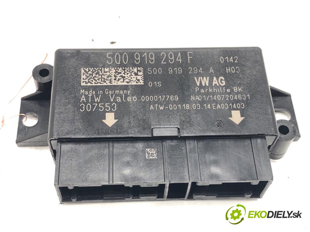 VW GOLF VII liftback 2014 77 kW 1.6 TDI 1598 Modul PDC 5Q0919294F (Riadiaca jednotka ostatné)