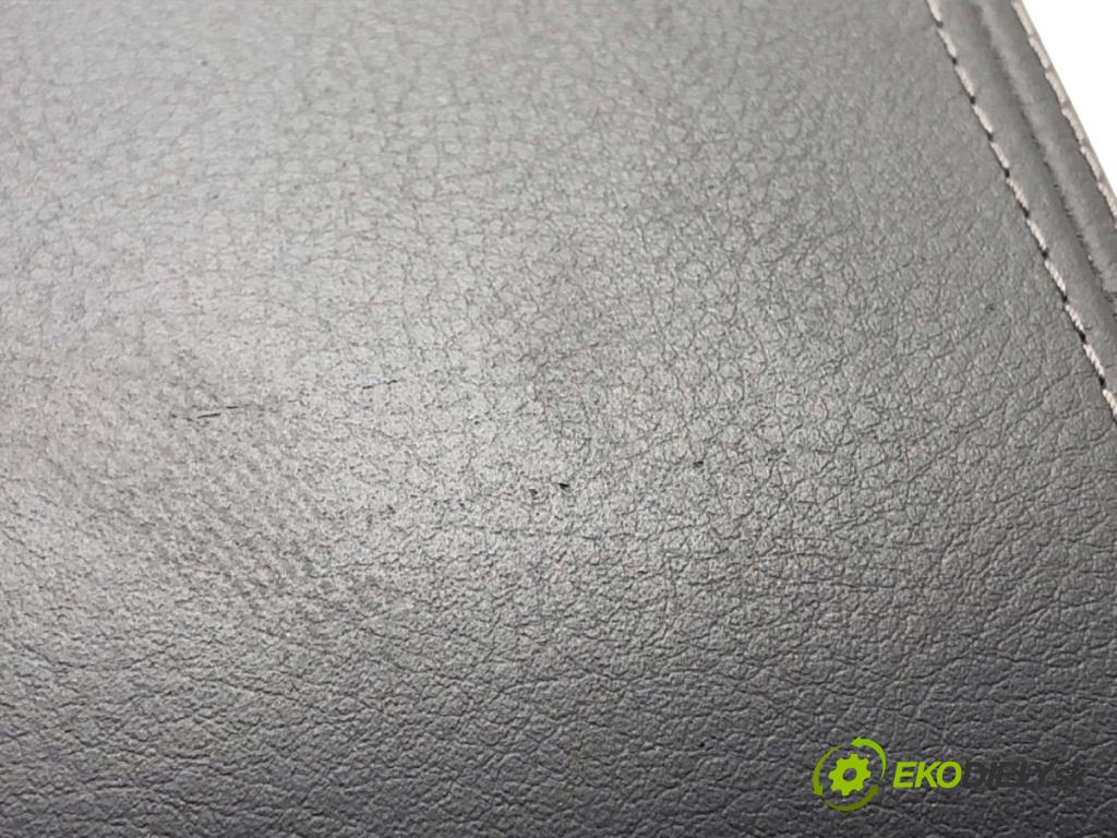 PEUGEOT 508 I sedan 2011 120 kW 2.0 HDi 1997 Lakťová opierka A1093290 (Lakťová opierka)