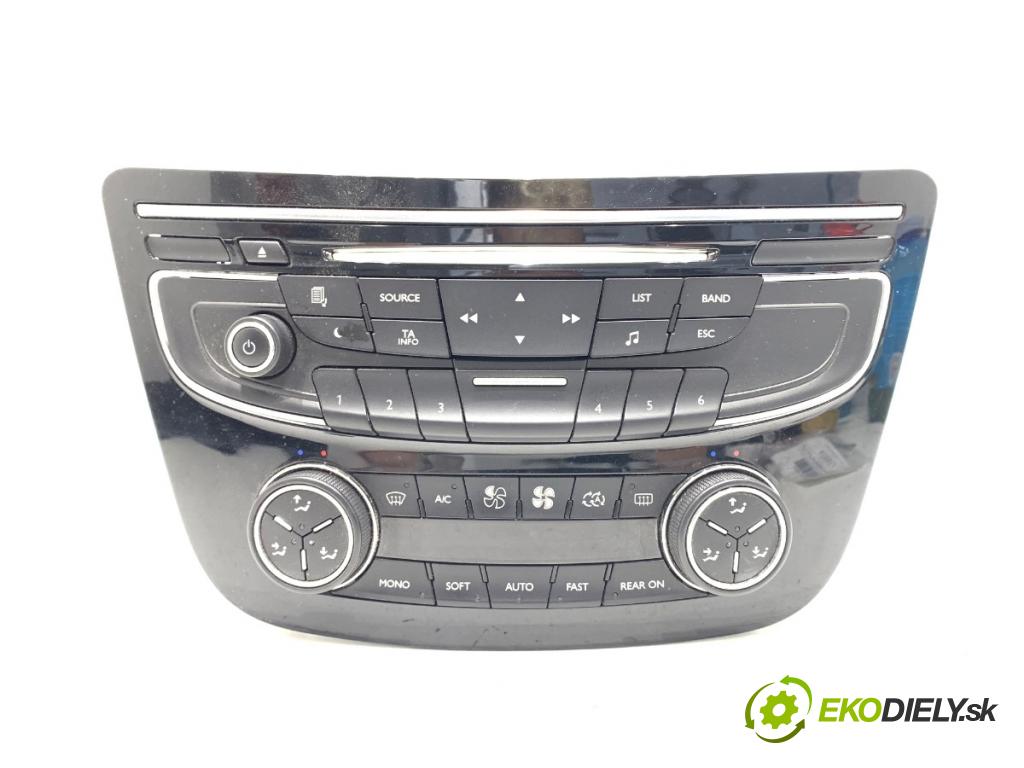 PEUGEOT 508 I sedan 2011 120 kW 2.0 HDi 1997 Panel ovládania radia 96656644XZ (Prepínacie páčky pod volantom)