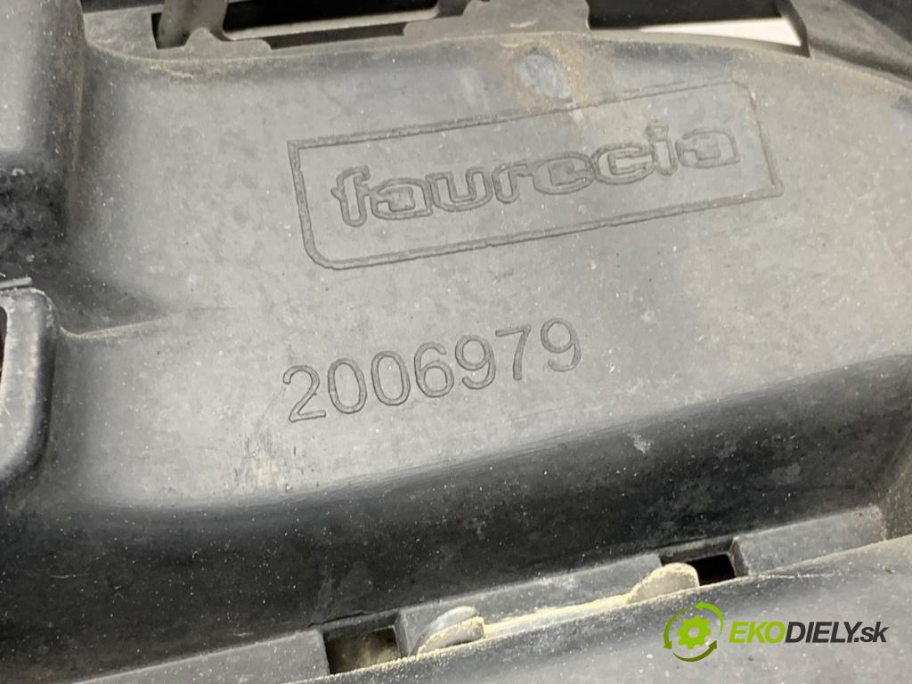 PEUGEOT 508 I sedan 2011 120 kW 2.0 HDi 1997 Mriežka maska  (Mriežka predná (maska chladiča))