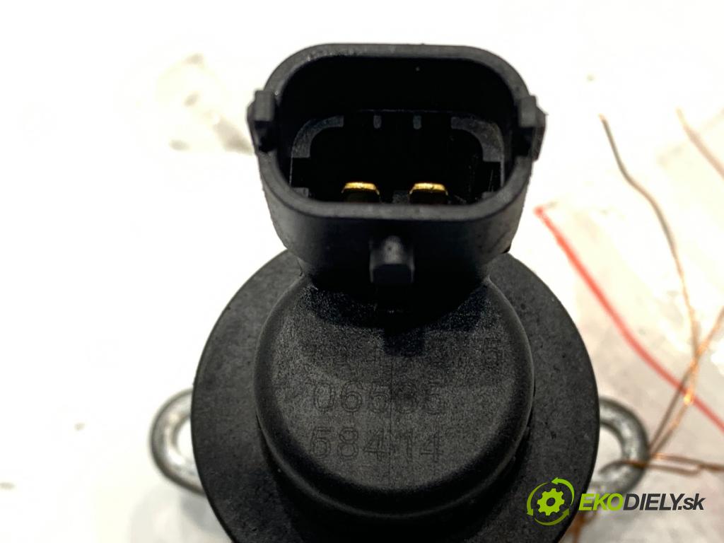 MAZDA 3 liftback 2006 80 kW 1.6 DI Turbo 1560 Regulátor tlaku paliva (Palivový systém ostatné)